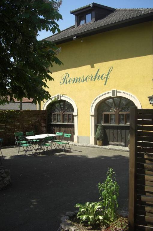 Remserhof St. Valentin Dış mekan fotoğraf